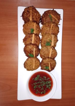 A picture of Raw papaya tikkis 🌶️🧅.