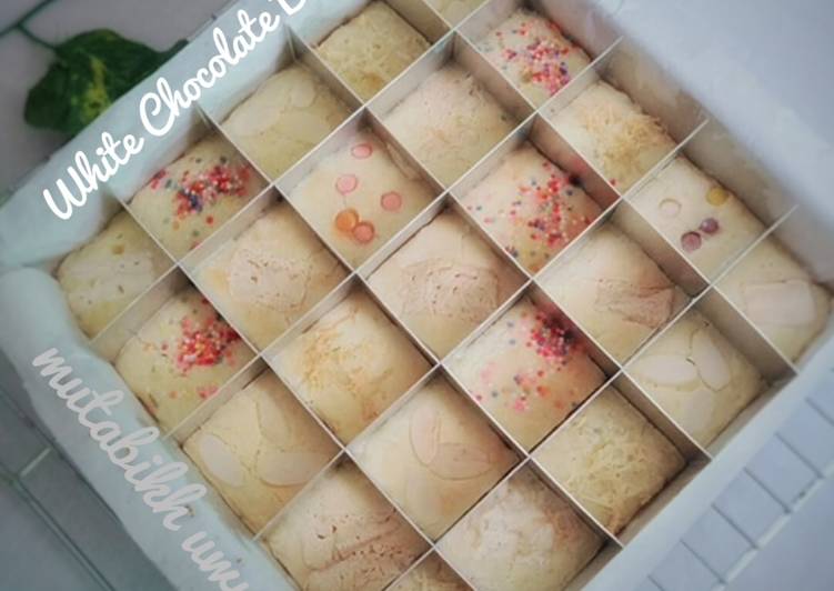 Resep White Chocolate Brownies💗, Enak