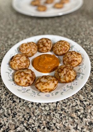 A picture of Kuzhi Paniyaram.