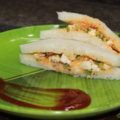 A picture of Tandoori Paneer Sandwich.