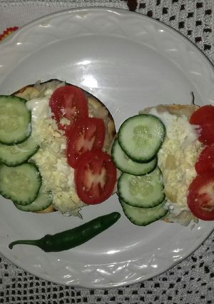 Una foto de Tostadas tricolor