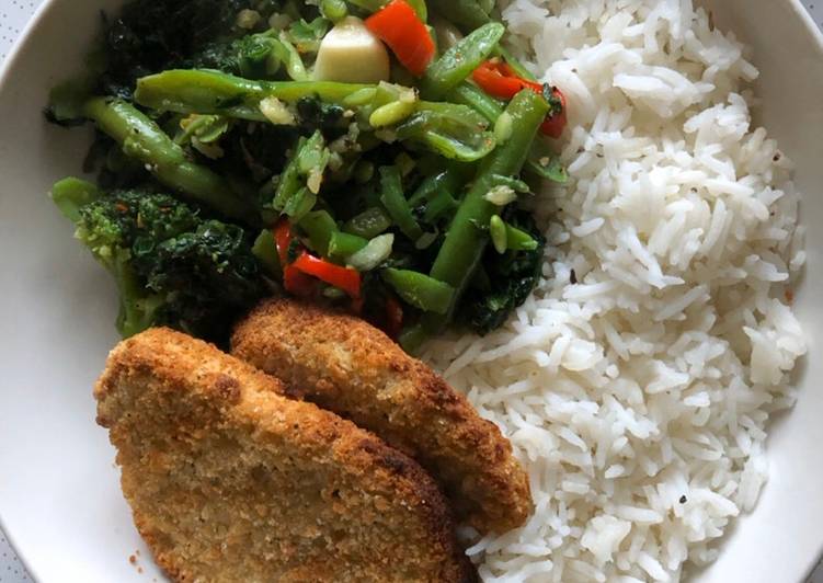 Steps to Make Speedy Chicken Fillets with greenish vegetable lunch