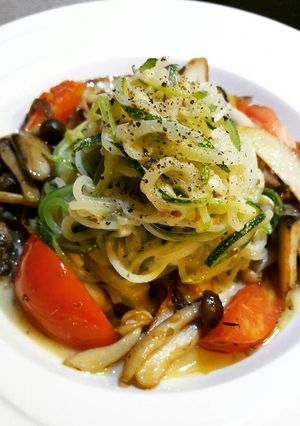 A picture of Purry's Zucchini and Mushrooms Pasta.