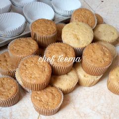 Vanilla Cup Cakes A picture of Vanilla Cup Cakes.