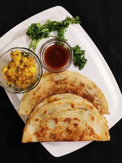 रवा डोसा (Rava Dosa recipe in Hindi) रेसिपी मुख्य फोटो