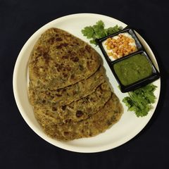 Sprouted moong paratha A picture of Sprouted moong paratha.
