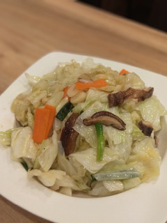 清炒高麗菜 的食譜成品照片