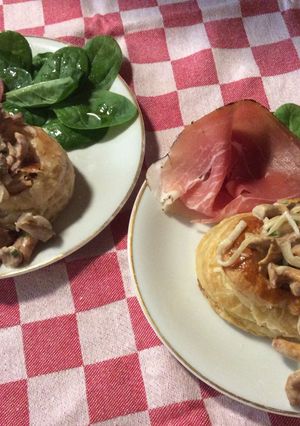 Une photo de Croustades aux Girolles