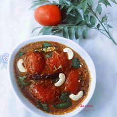 A picture of Shahi Tomato curry.