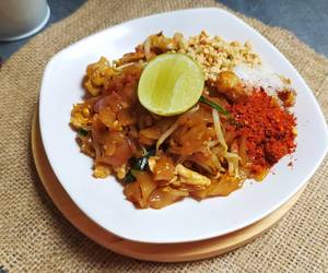 Resep Terbaik Pad Thai Yummy Mantul