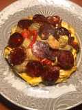 Tortilla abierta de verdura asada y chorizo de Salamanca