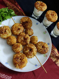 સાબુદાણા વડા (Sabudana Vada Recipe In Gujarati) રેસીપી મુખ્ય ફોટો