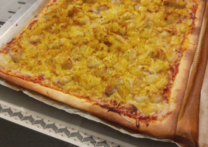 Pizza poulet curry ananas (La pizza du chéri)