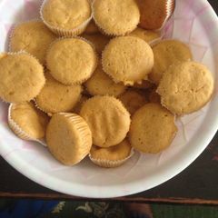 A picture of Vanilla muffins.