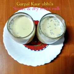 A picture of Sweet & dry fruits milk.