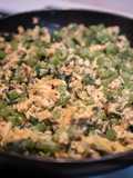 Rajas poblanas con ejotes huevo