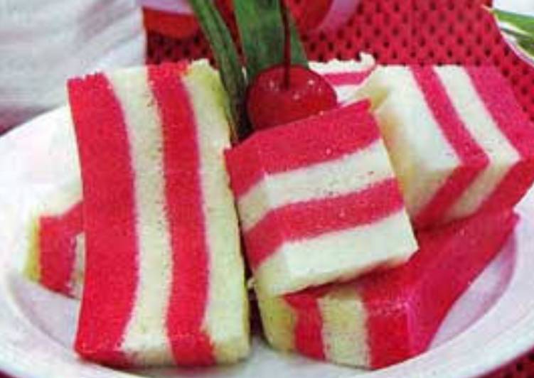 Kue lapis Merah Putih