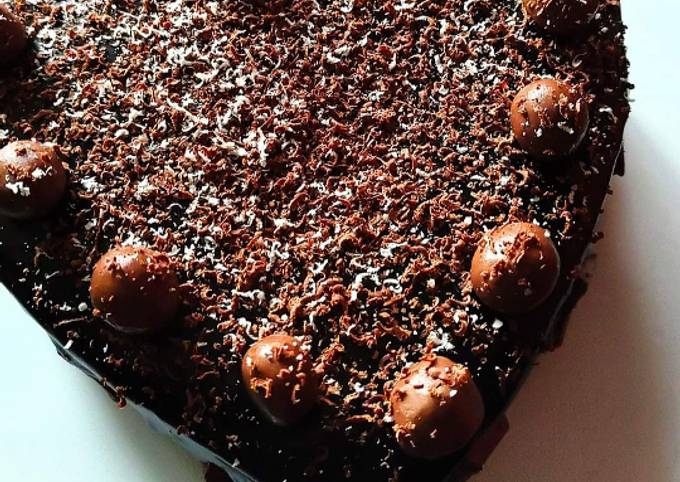 Chocolate Cake – Chef Radhika