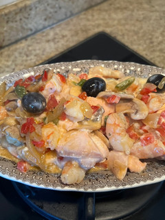 Una foto de Cremoso de salmón y langostinos