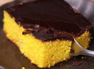 Foto de Bolo de cenoura fácil