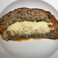 A picture of Cheesy Turkey Meatloaf.