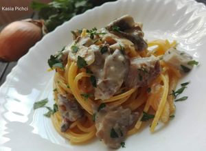 Zdjęcie przepisu Spaghetti boczniaki i śmietana.