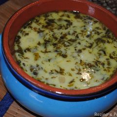 A picture of Azerbaijani yogurt soup herbs.