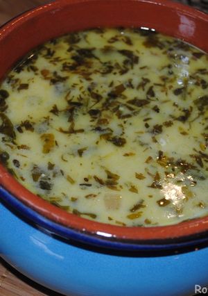 A picture of Azerbaijani yogurt soup herbs.