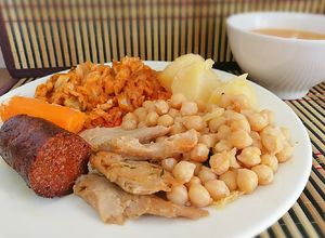 Foto principal de Cocido Madrileño (Vegano)