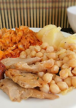 Una foto de Cocido Madrileño (Vegano)