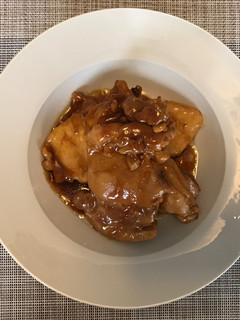 Una foto de Pollo con salsa de soja y azúcar