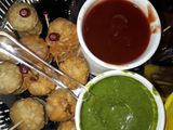 मूंगदाल कचौड़ी(moongdal kachori recipe in hindi)