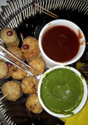 मूंगदाल कचौड़ी(moongdal kachori recipe in hindi) रेसिपी मुख्य फोटो