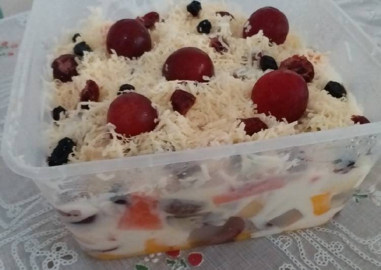 Resep Salad buah segar simple yang Bikin Ngiler
