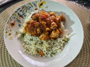 Una foto de tomate con pollo