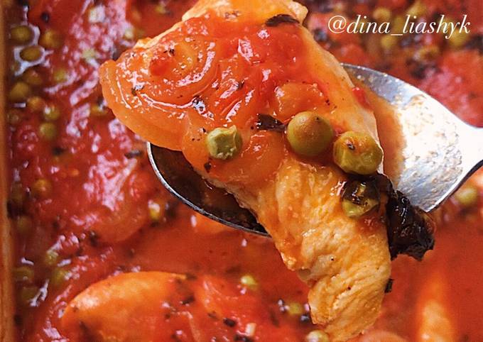 Куриные грудки филе в томатном соусе - пошаговый рецепт с фото