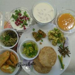 Gujarati Thali Platter A picture of Gujarati Thali Platter.