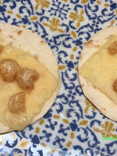 Una foto de Tacos placeros de chicharrón