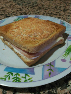 Una foto de Sándwich 3 Quesos