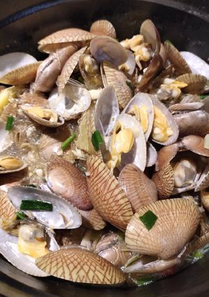 A picture of Clam with Glass Noodle.
