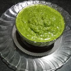 A picture of Mango green chutney.