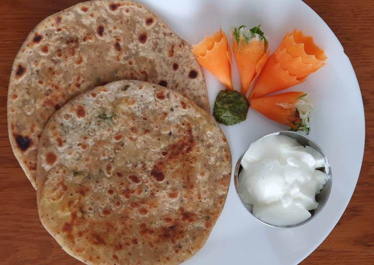 Step-by-Step Guide to Prepare Any-night-of-the-week Raw papaya and flaxseed paratha