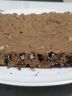 Una foto de Brownie de cacao y oreo