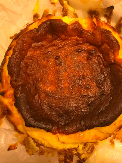 Una foto de Tarta de queso simple - estilo La Viña