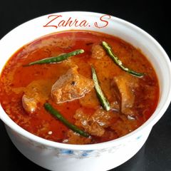 A picture of Chicken Rezala.