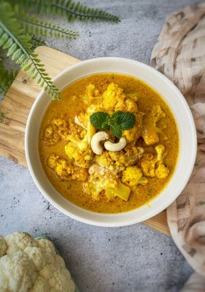 A picture of GOBHI PASANDA (SHAHI CAULIFLOWER CURRY).