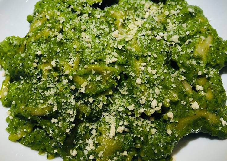 Recipe of Ultimate Avocado ~ Spinach Pasta 🍝