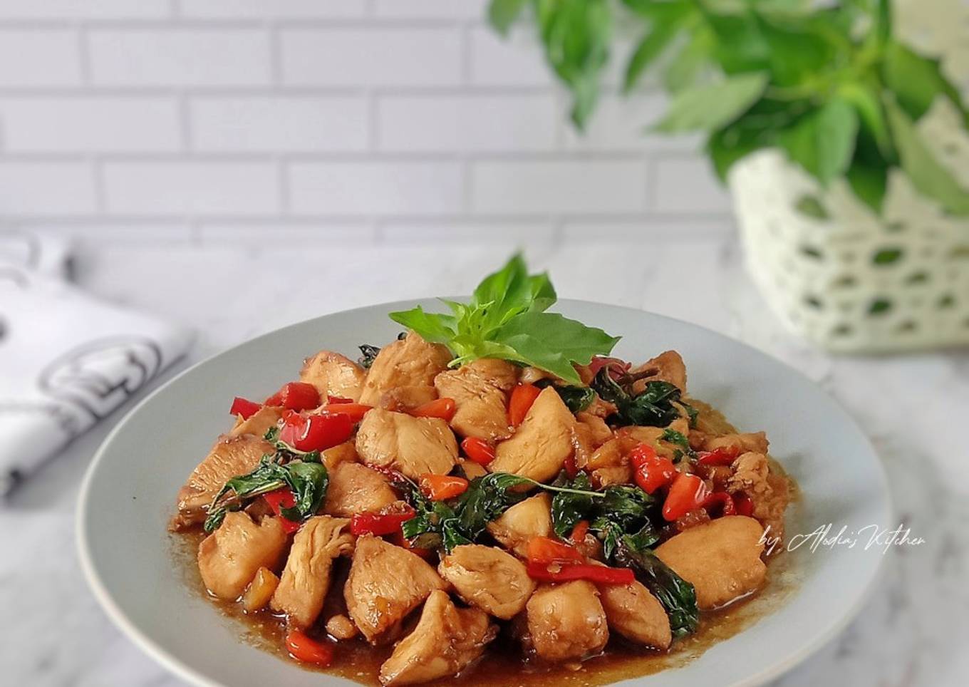 Pad Kra Pao|Thai Chicken Basil