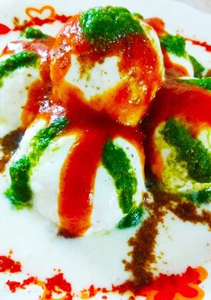 ड्राई फ्रूट्स स्टफिं  ब्रेड दही वड़ा (Dry fruits stuffing bread dahi vada recipe in Hindi) रेसिपी मुख्य फोटो