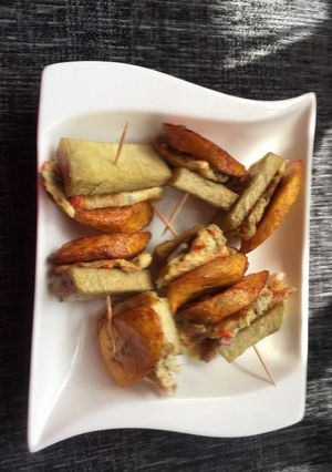 A picture of Fried yam with plantain.